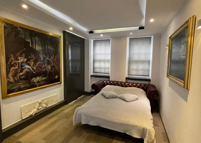 Covent Garden Two Bedroom Flat